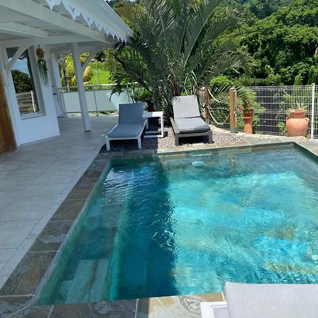 Les Appart Villa Sunbay Caraibes Avec Piscine Privative Vue Mer Et Montagne Le François Esterno foto