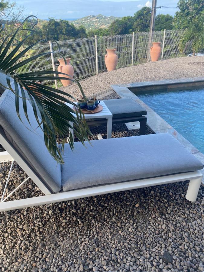 Les Appart Villa Sunbay Caraibes Avec Piscine Privative Vue Mer Et Montagne Le François Esterno foto