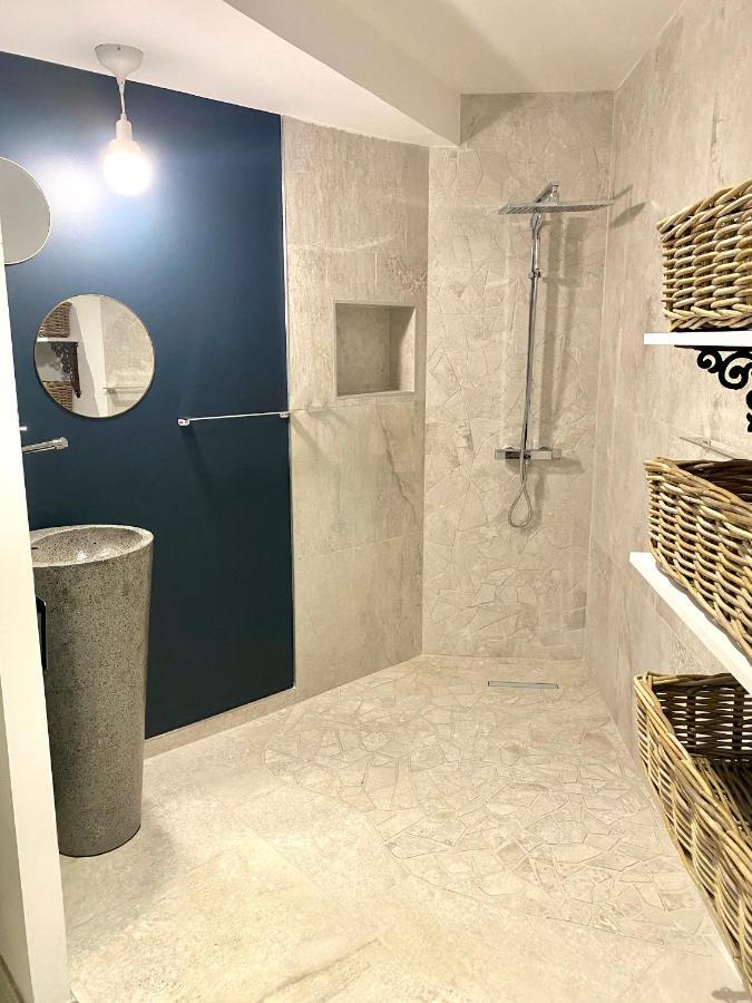 Les Appart Villa Sunbay Caraibes Avec Piscine Privative Vue Mer Et Montagne Le François Esterno foto