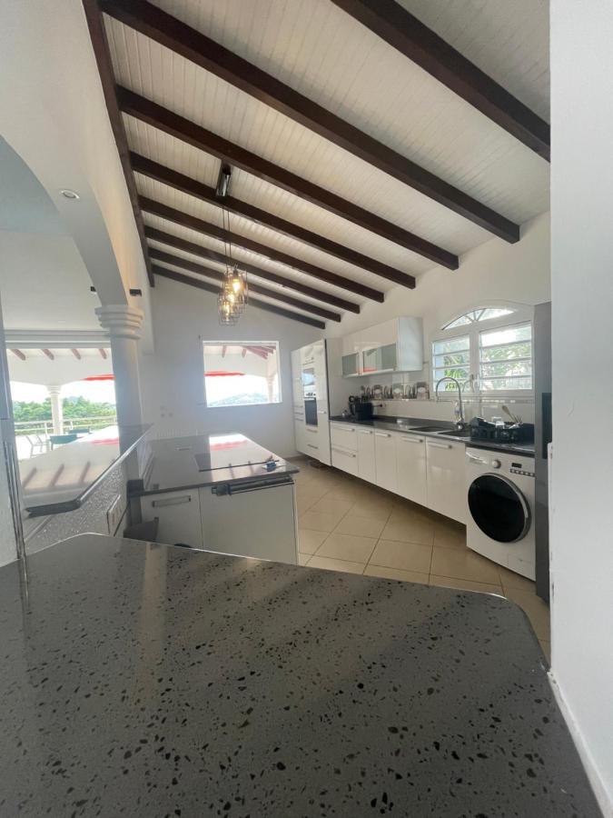 Les Appart Villa Sunbay Caraibes Avec Piscine Privative Vue Mer Et Montagne Le François Esterno foto
